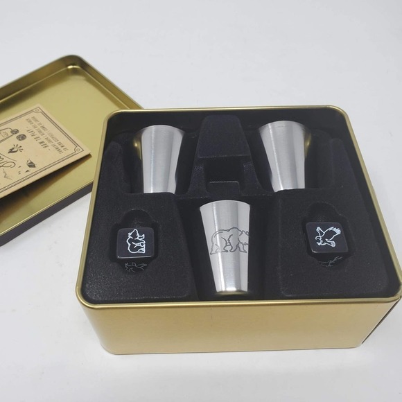 Gentlemen's Hardware Campfire Call The Shots Cup and Dice Game NEW WITH TAGS - Picture 5 of 6
